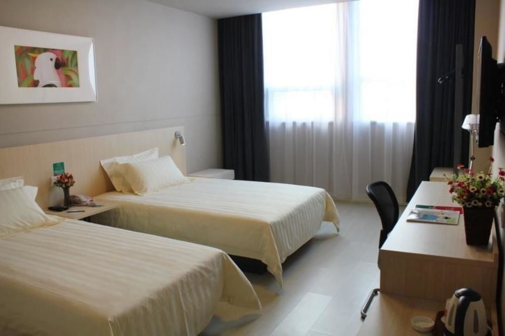 Jinjiang Inn Liuzhou Bubugao Square North Station מראה חיצוני תמונה