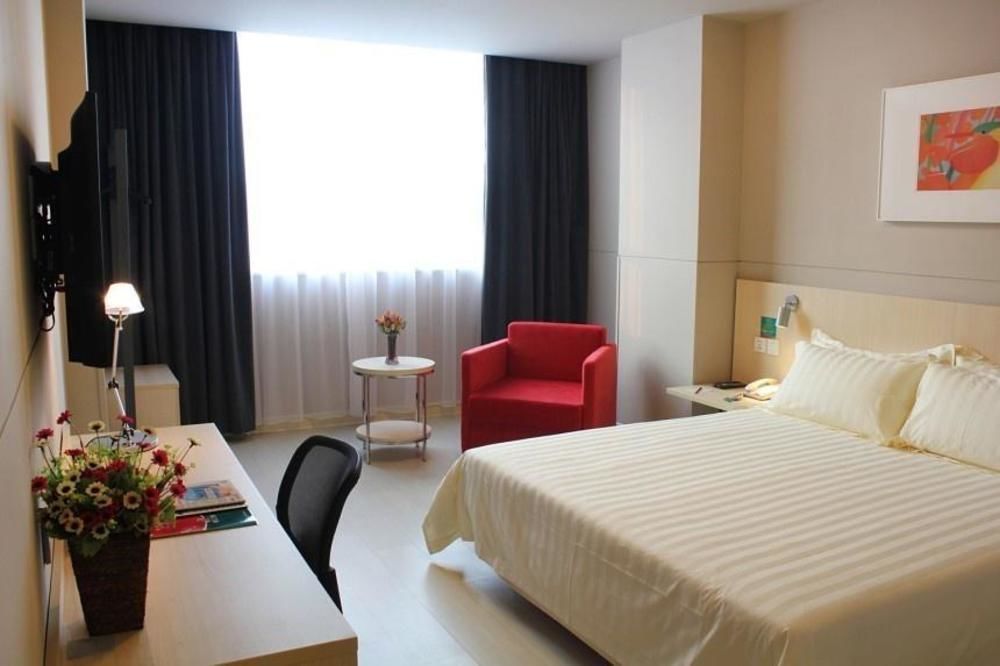 Jinjiang Inn Liuzhou Bubugao Square North Station מראה חיצוני תמונה