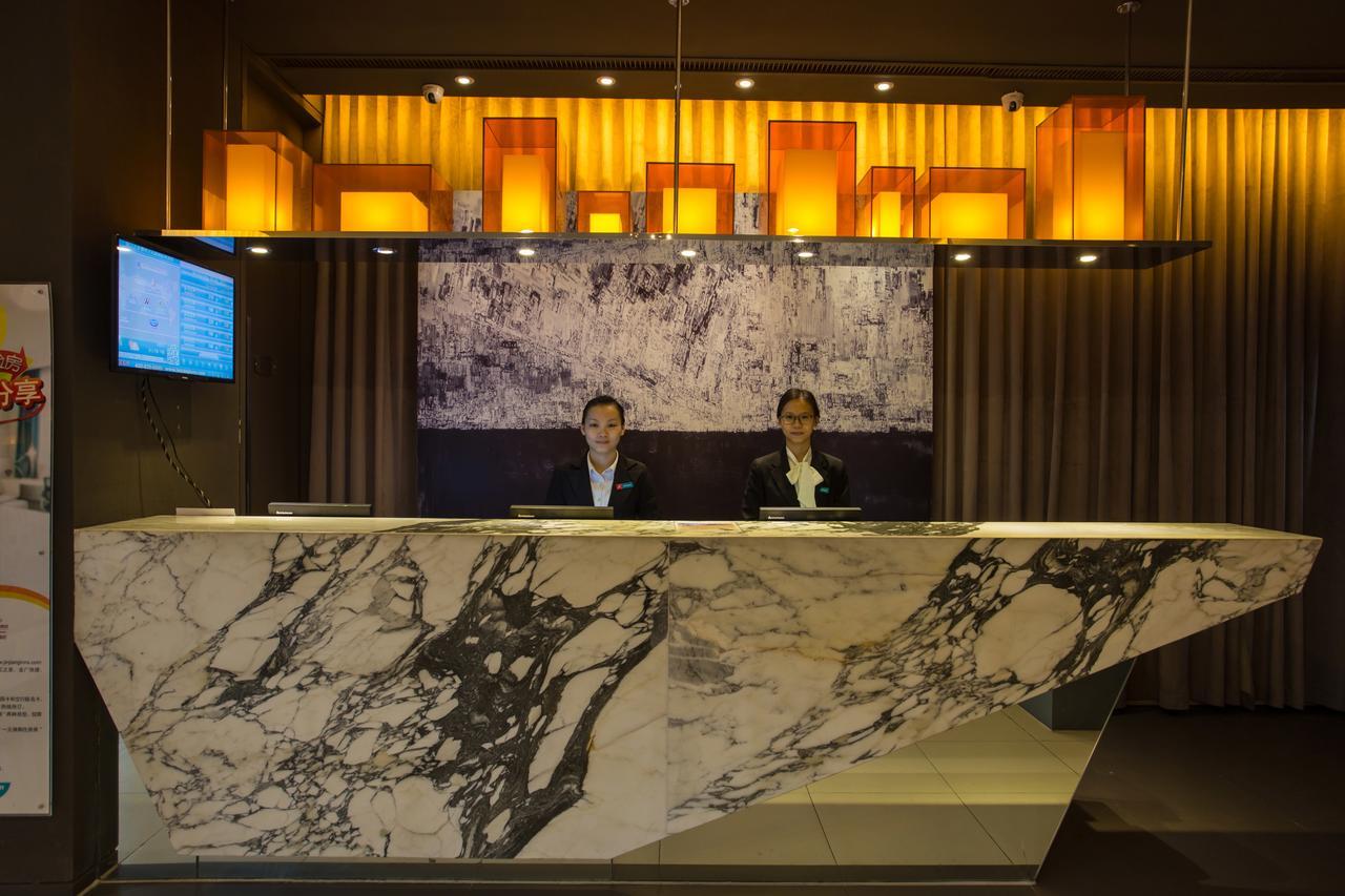 Jinjiang Inn Liuzhou Bubugao Square North Station מראה חיצוני תמונה