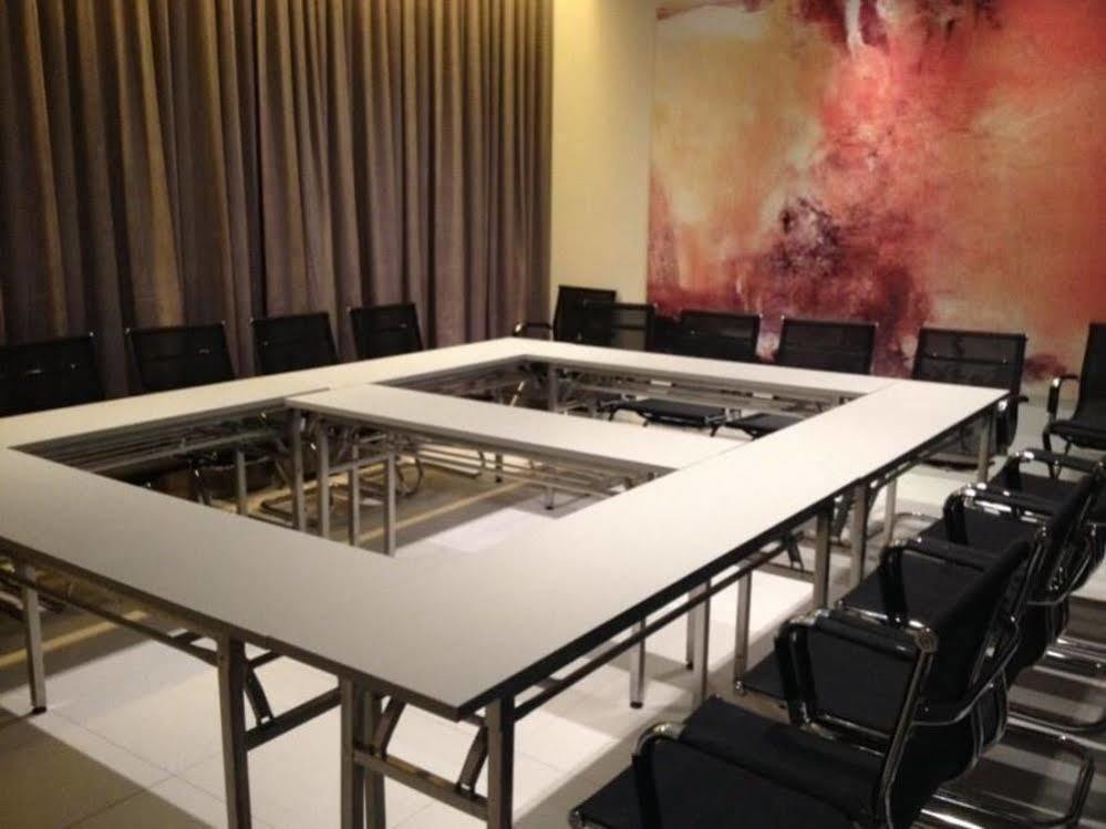 Jinjiang Inn Liuzhou Bubugao Square North Station מראה חיצוני תמונה